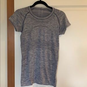 Lululemon swiftly tech short sleeve crew